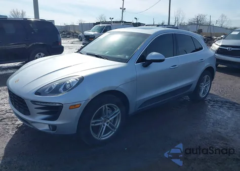 2016 Porsche Macan S z USA, uszkodzony, nr VIN WP1AB2A51GLB40473